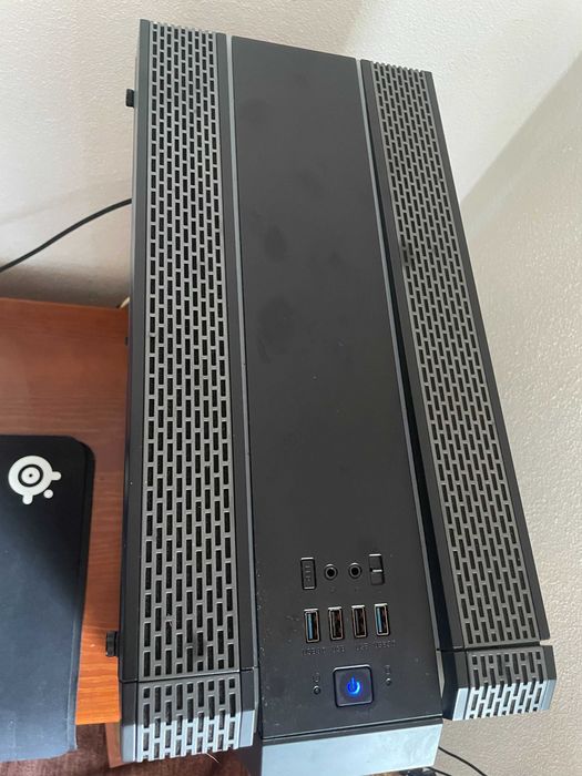Pc gaming ryzen 7 3700 X/ GTX 1660 Super