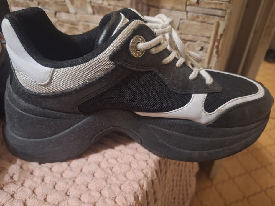 Кроссовки Gess женские