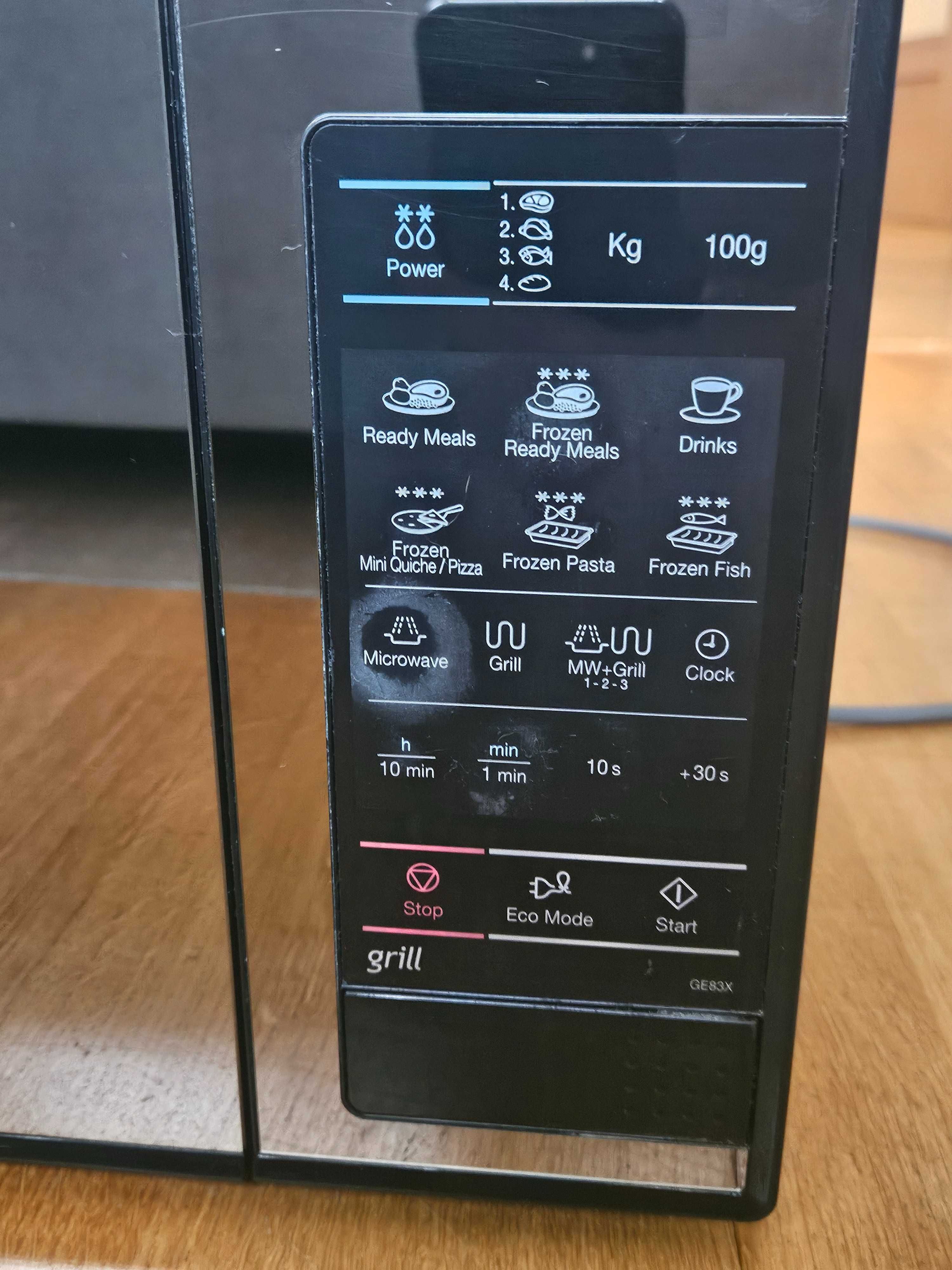 Kuchenka mikrofalowa Samsung GE83X