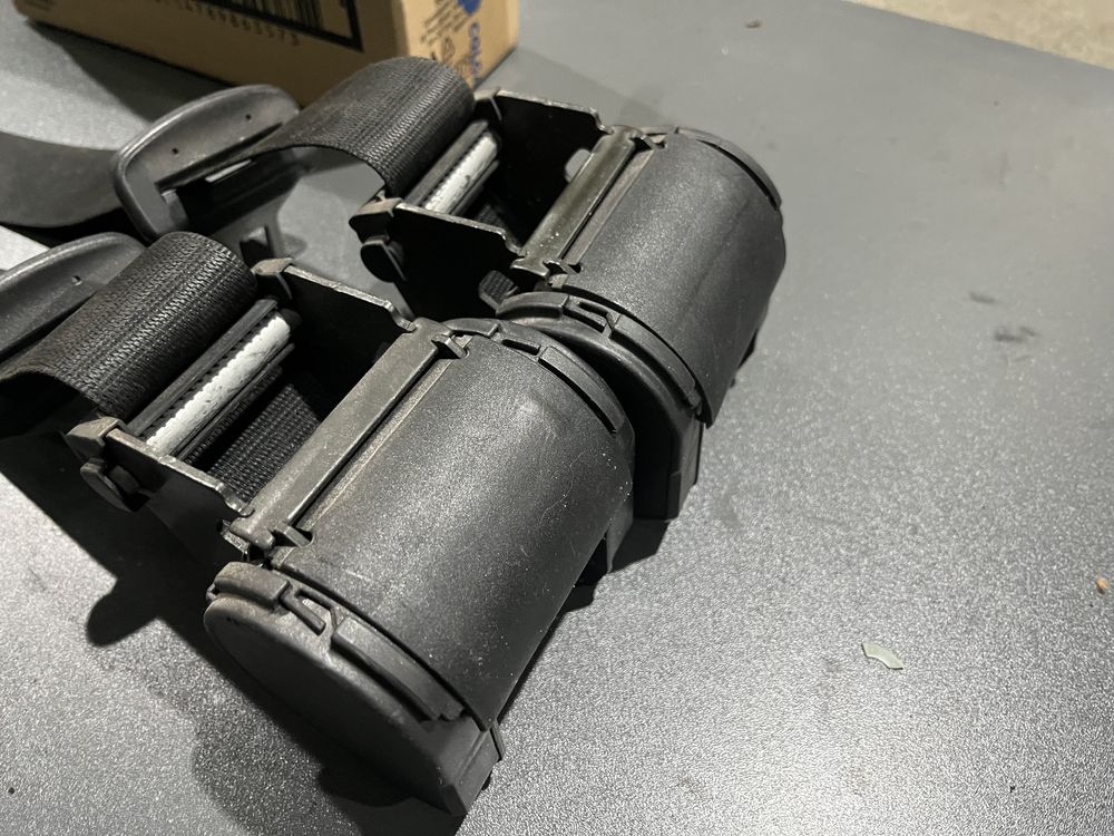 Tylne pasy bezpieczeństwa BMW E36 cabrio prawy lewy