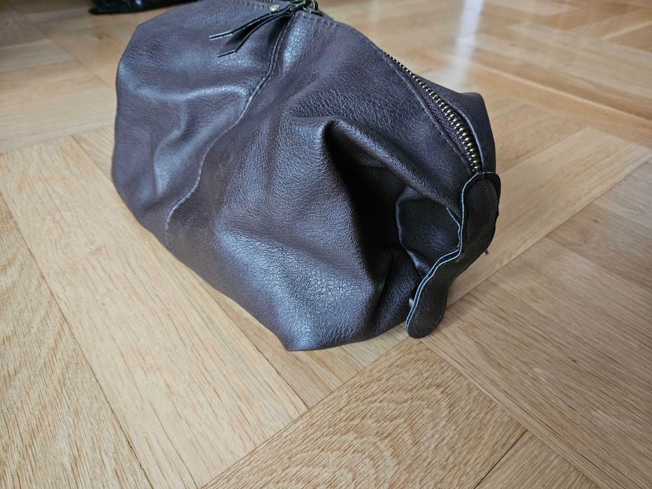 Męska kosmetyczka brązowa