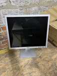 SP1908FPt Monitor Dell 19