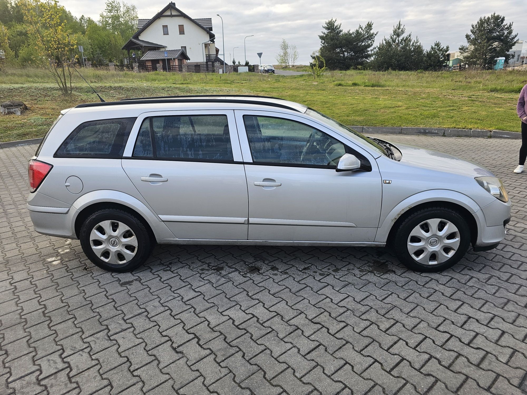 Opel Astra h 1.6 gaz