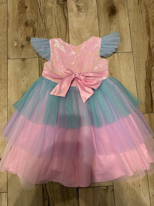 Сукня святкова єдиноріжка веселкова