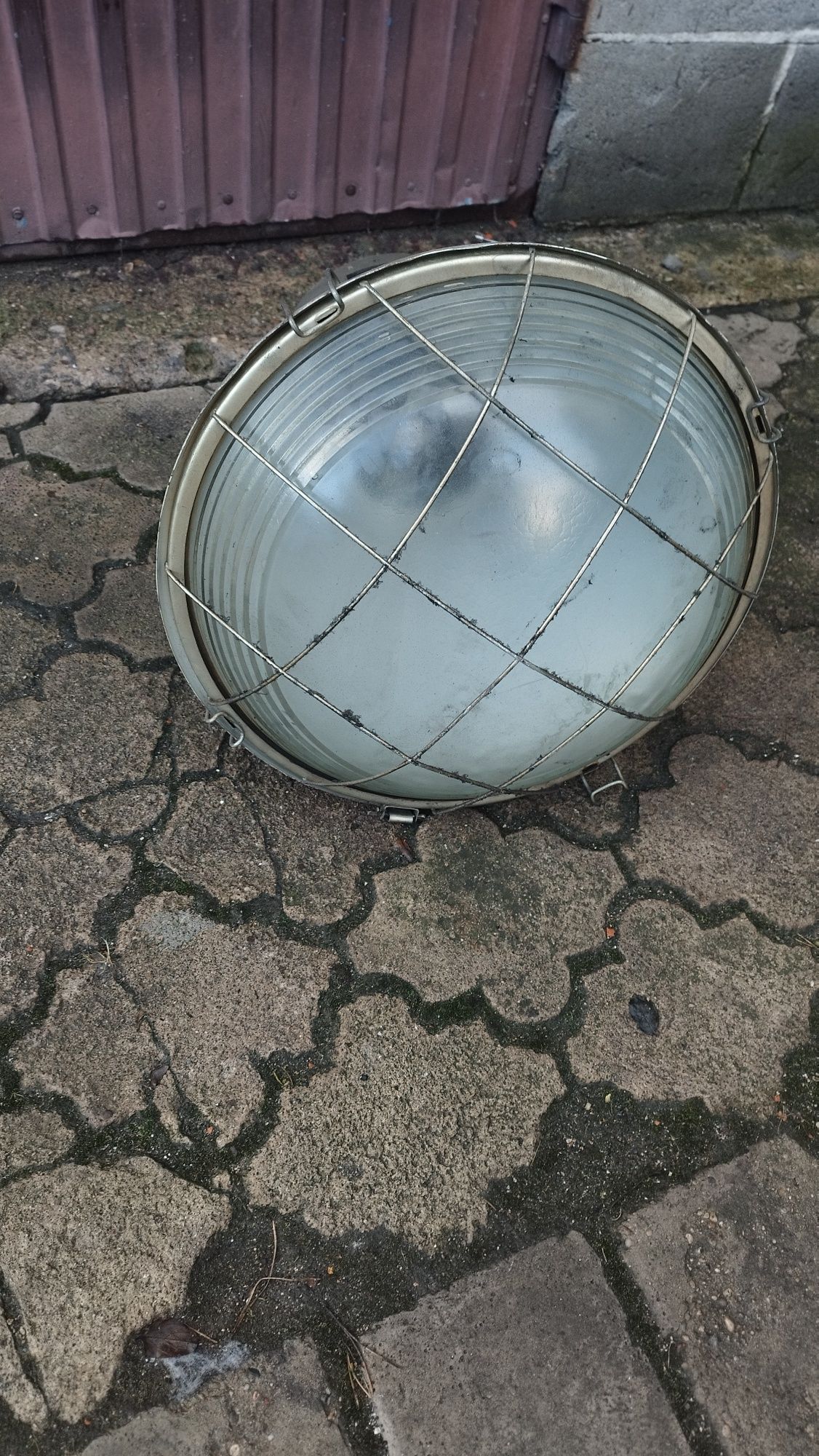 Stara lampa przemysłowa duża lampa PRL VINTAGE - Predom  Mesko - 1984r