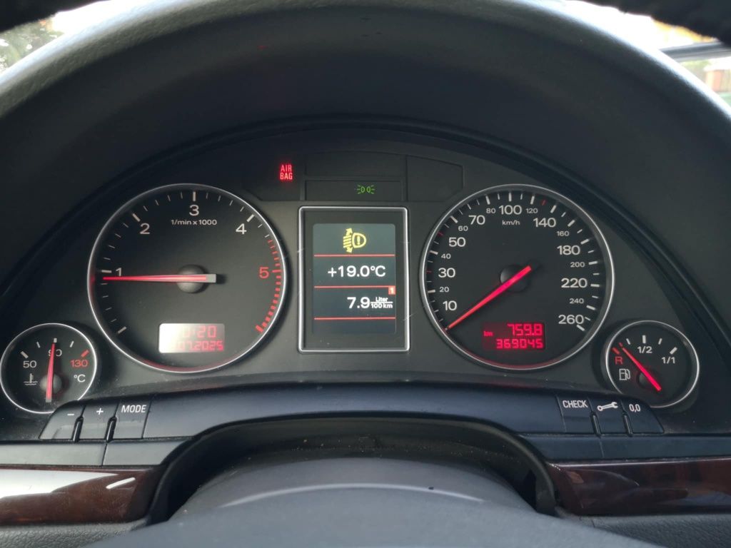 Audi A4 B6 1.9TDI 130koni, S-Line skóry