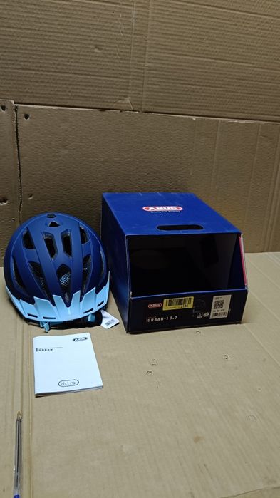 ABUS Urban-I 3.0 kask rowerowy z tylnym światłem rozm.61-65