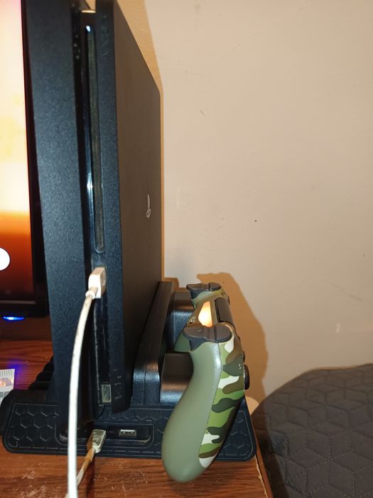 PlayStation 4 com jogos e extras