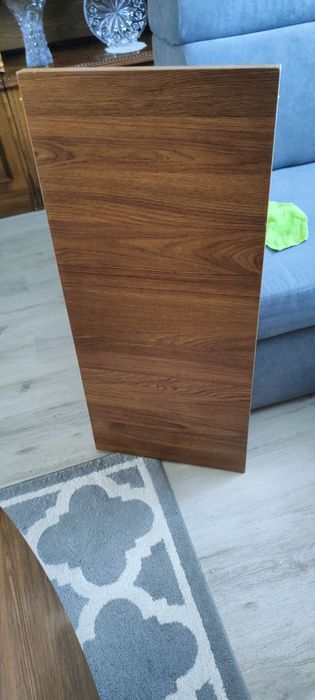 Rozkładany stół+ 6 krzeseł