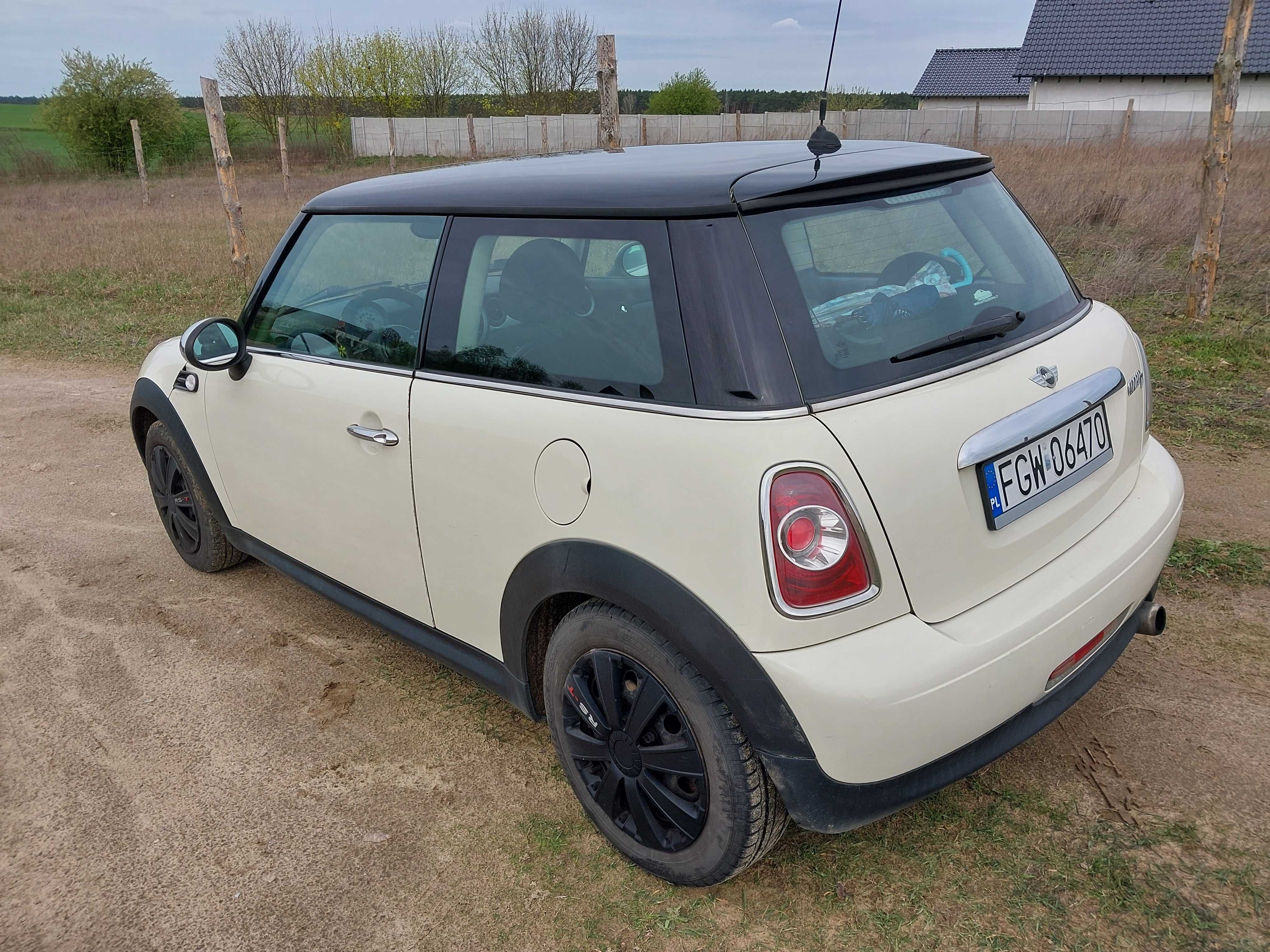 Mini Cooper 1.6 diesel 2010r