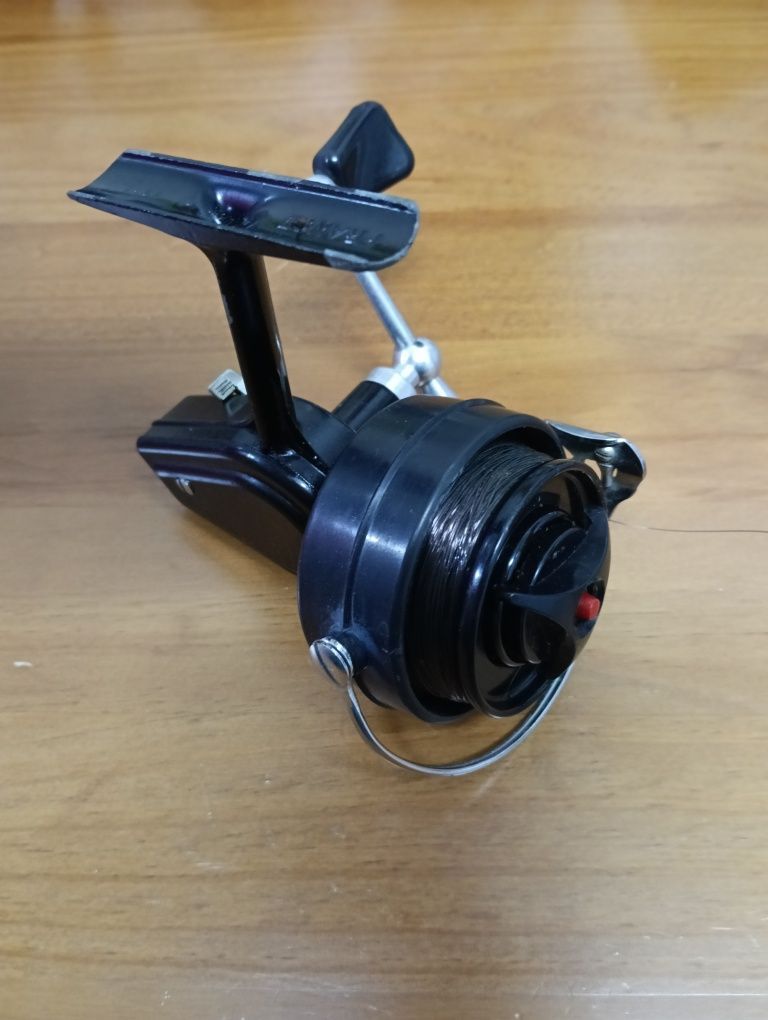 Carreto de pesca antigo Garcia Mitchell 324