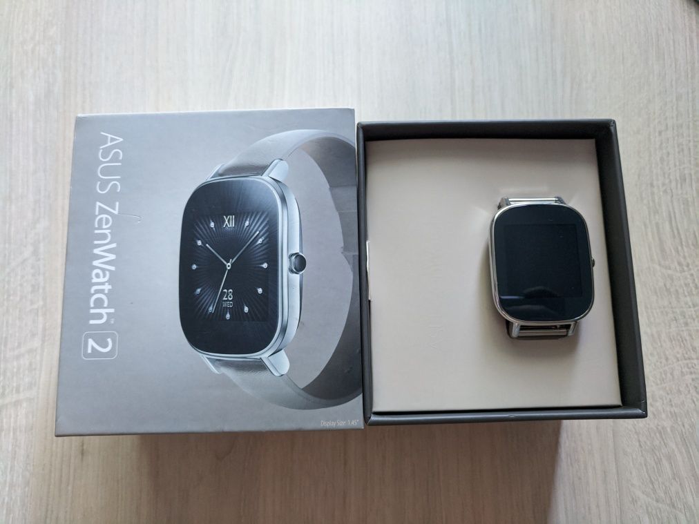 Смарт годинник Asus ZenWatch 2 (WI502Q)