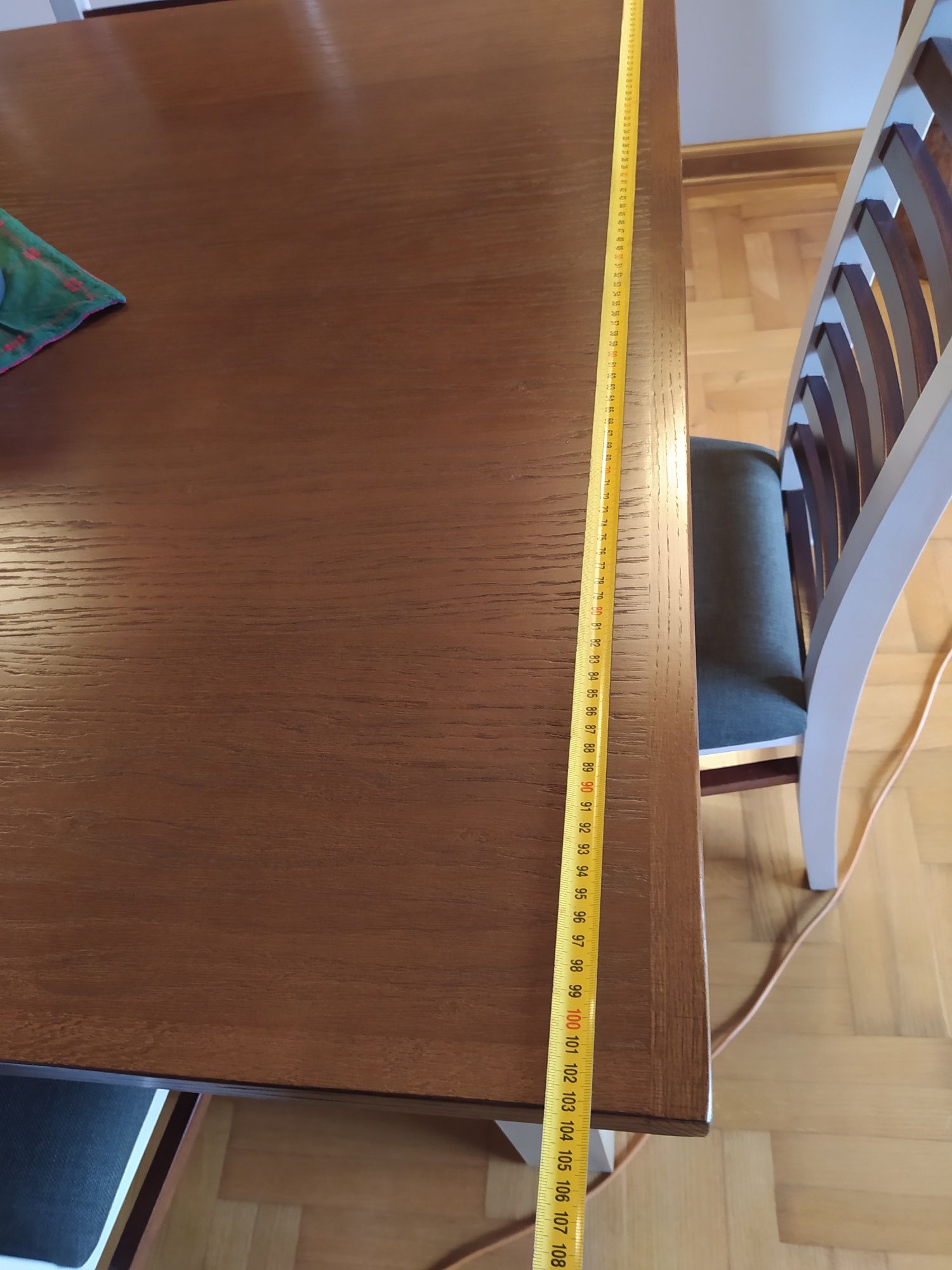 Stół dębowy rozkładany 214x103cm wraz z 10 krzesłami