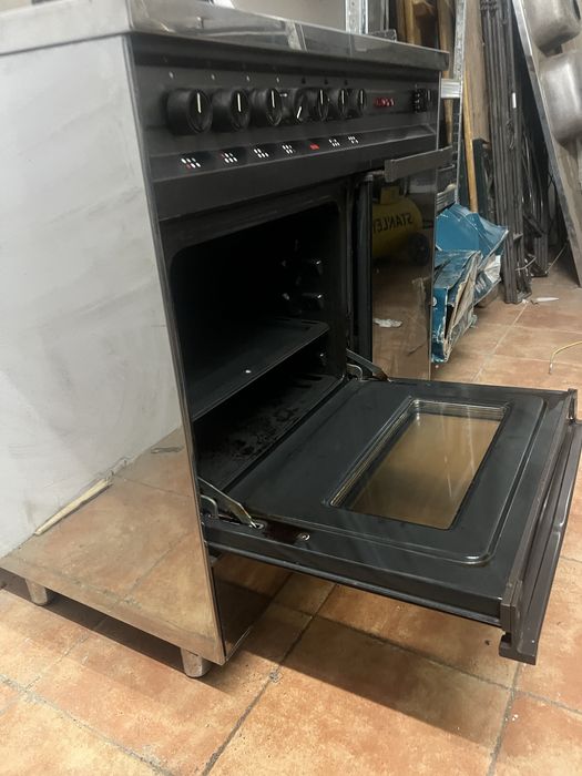 Fogão industrial- gás e elétrico