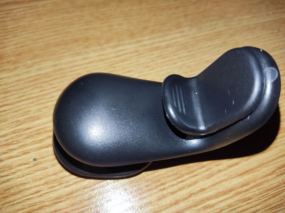 Автомобильный магнитный держатель для телефона