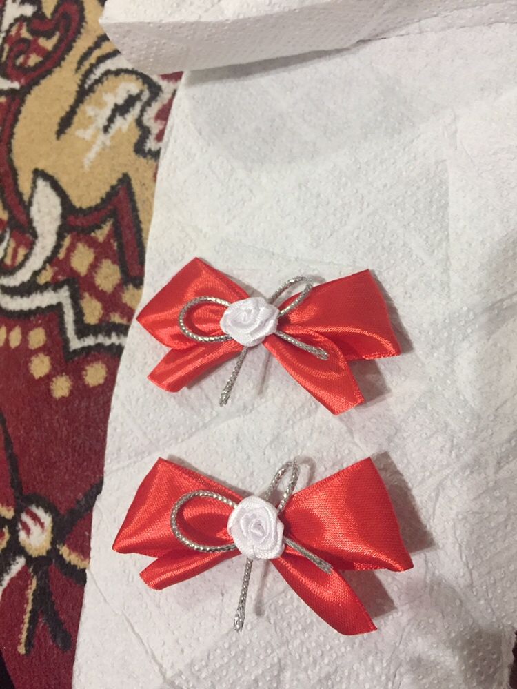Продам бутонєрки)))