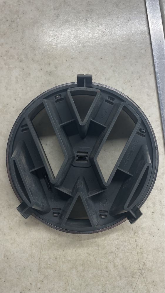 Значок vw passat b6b7