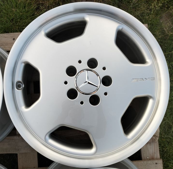 Felgi Monoblock Mercedes 124 201 AMG 202 8Jx17 ET35 5x112 126