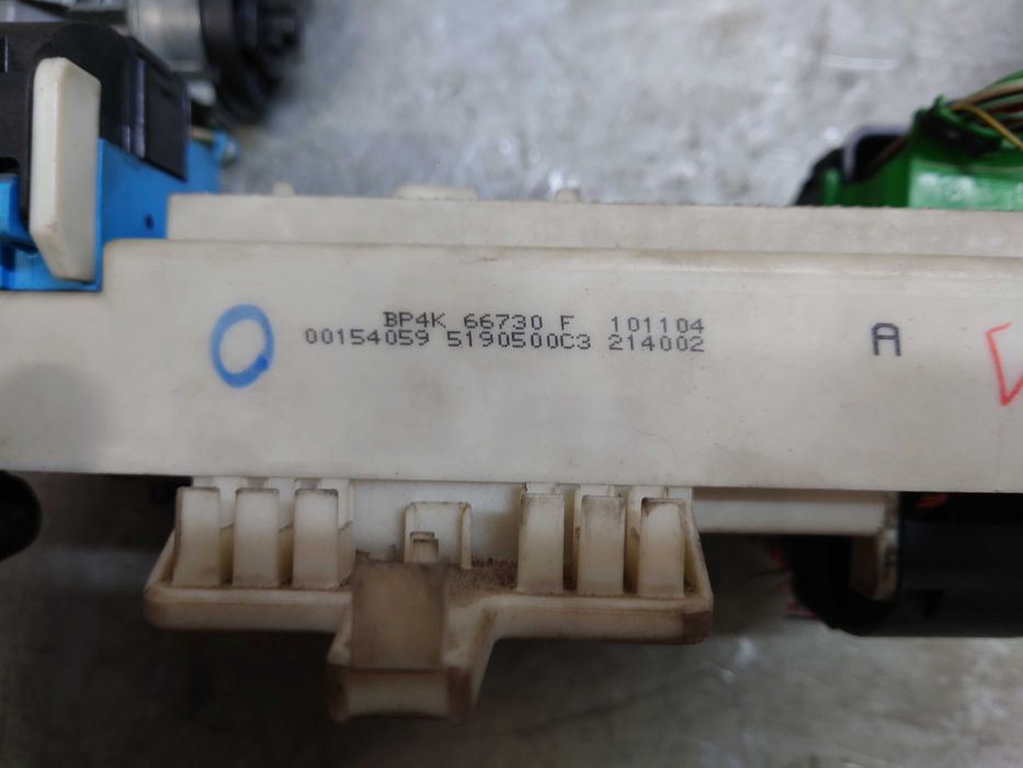 Mazda 3 1.6 CITD Zestaw Startowy Stacyjka Kluczyk Immo Moduł BSI