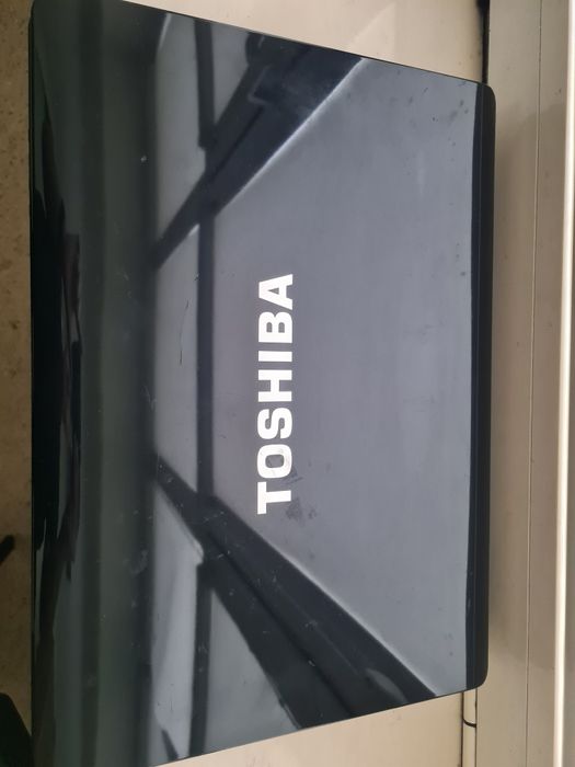 Toshiba Satellite P200-1 i 4 17 cali