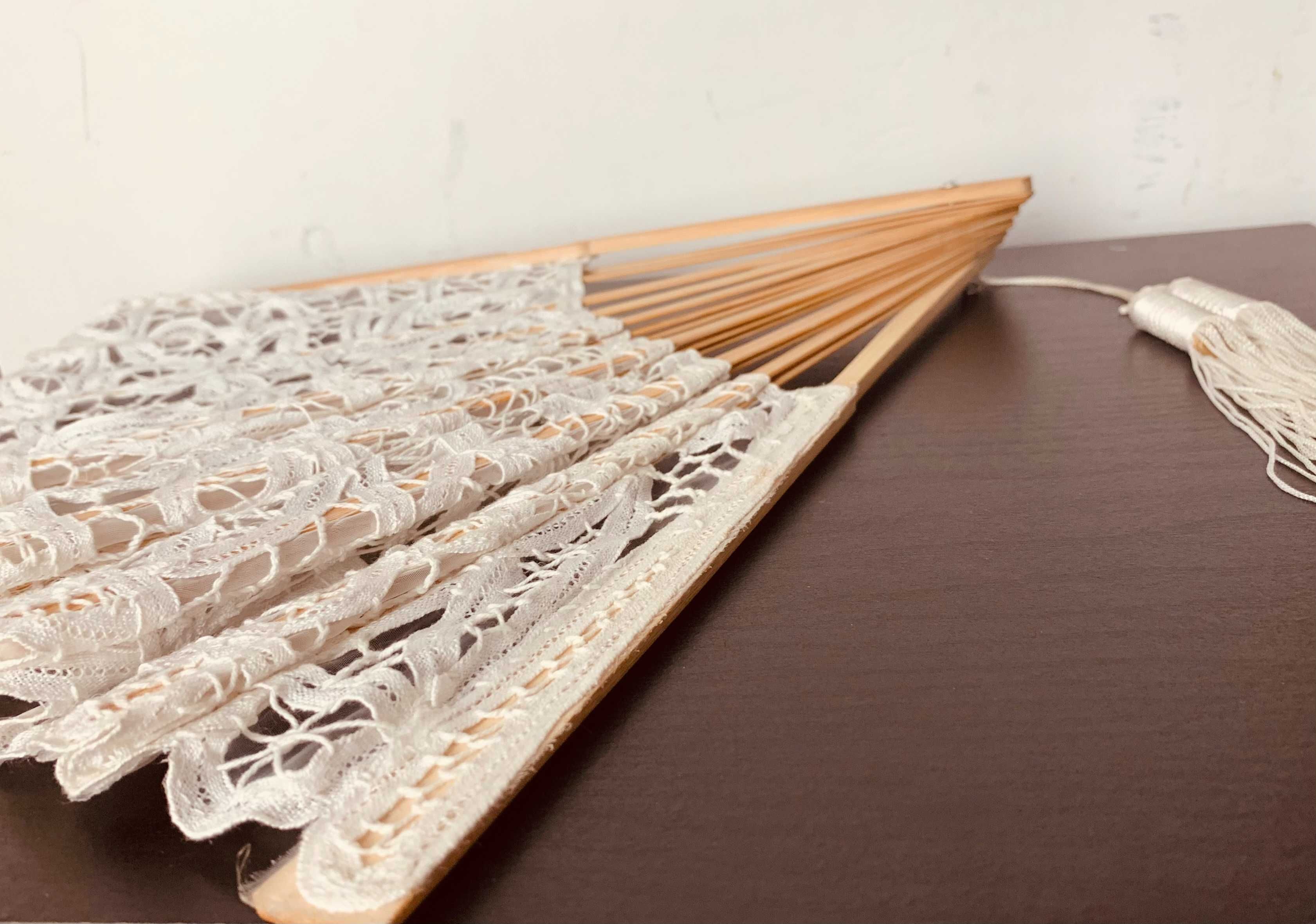 nowy duży wachlarz ślubny koronkowy ivory kremowy drewniany boho tanio