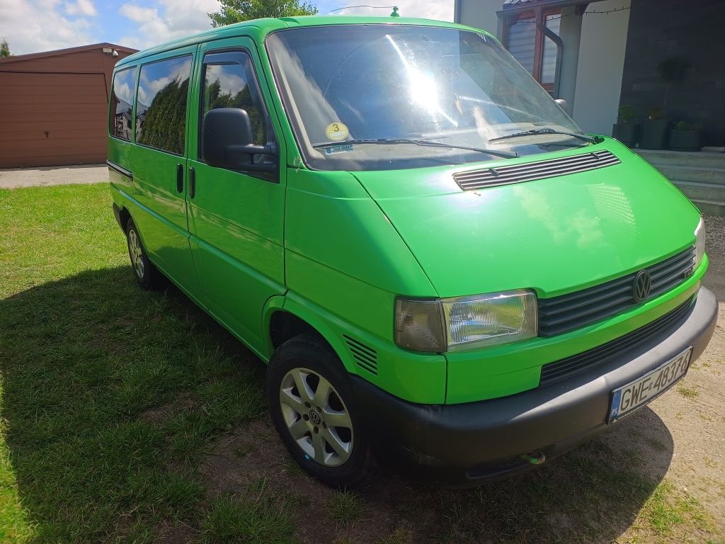 VW T4 2000r. 2,5 TDI 102 KM 9 osobowy