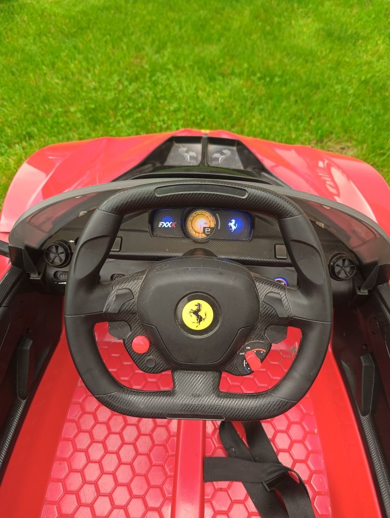 Jeździk Ferrari na akumulator
