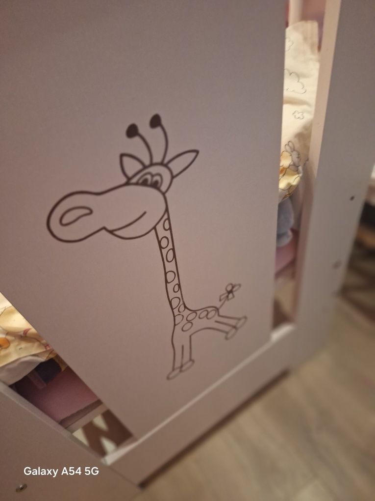 Białe Łóżeczko Klupś z materacem