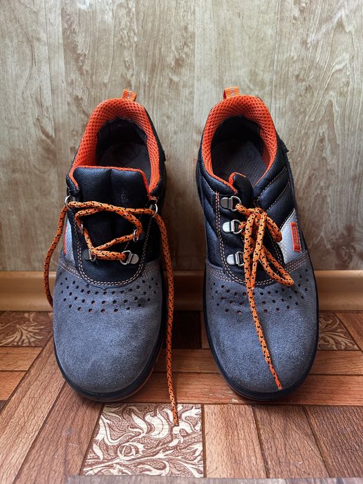 Спецобувь, рабочая обувь