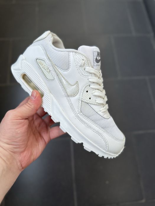Женские кроссовки Nike Air Max 90 Белые 39 размер оригинал 9.5/10