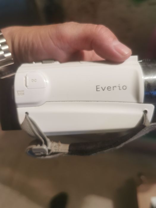 Kamera Jvc gz e 765 w Everio