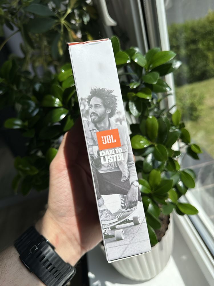 Słuchawki bezprzewodowe douszne JBL Tune Flex białe Ghost Edition