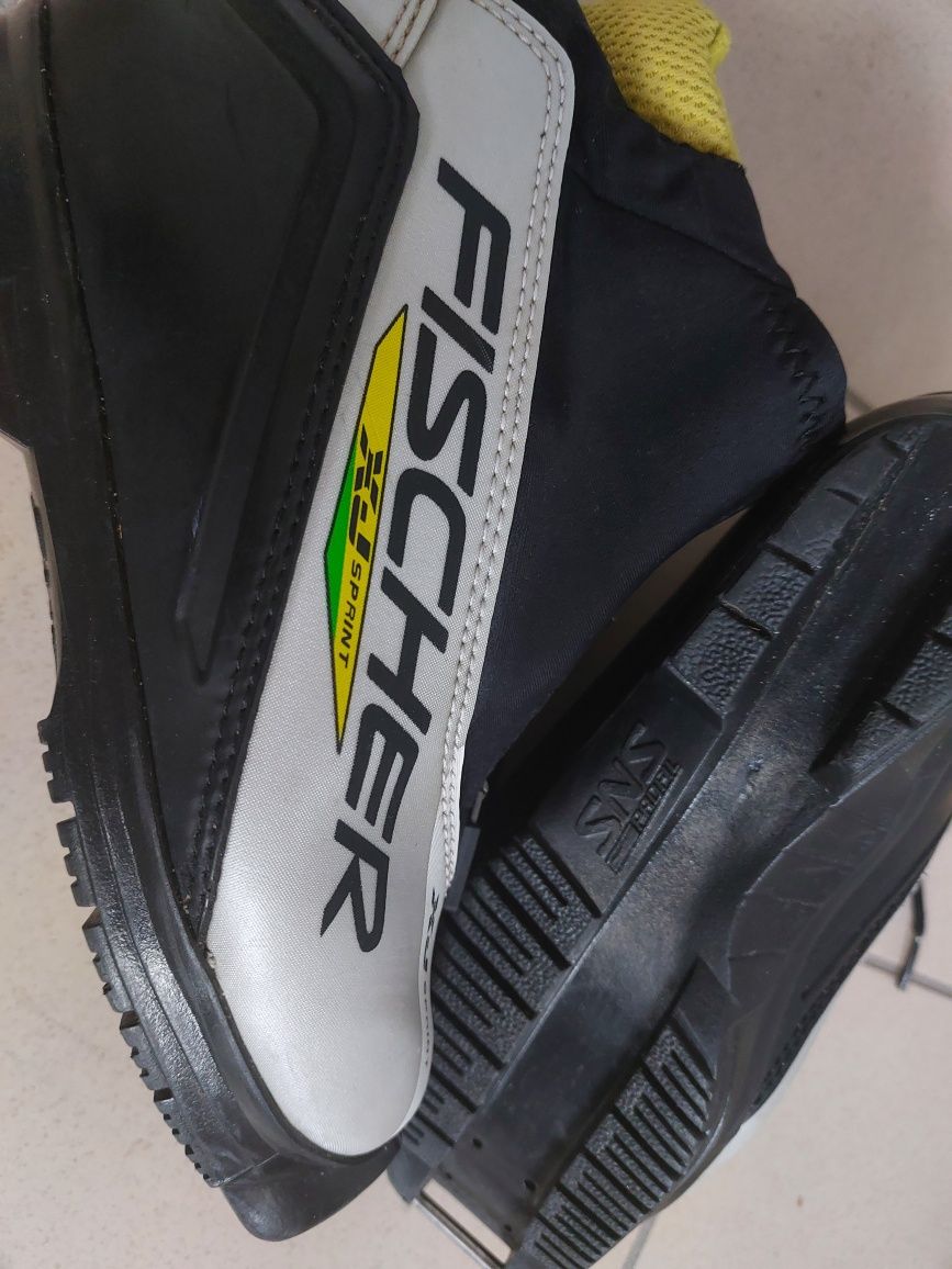 Buty biegowki narty biegowe 33 dziecięce