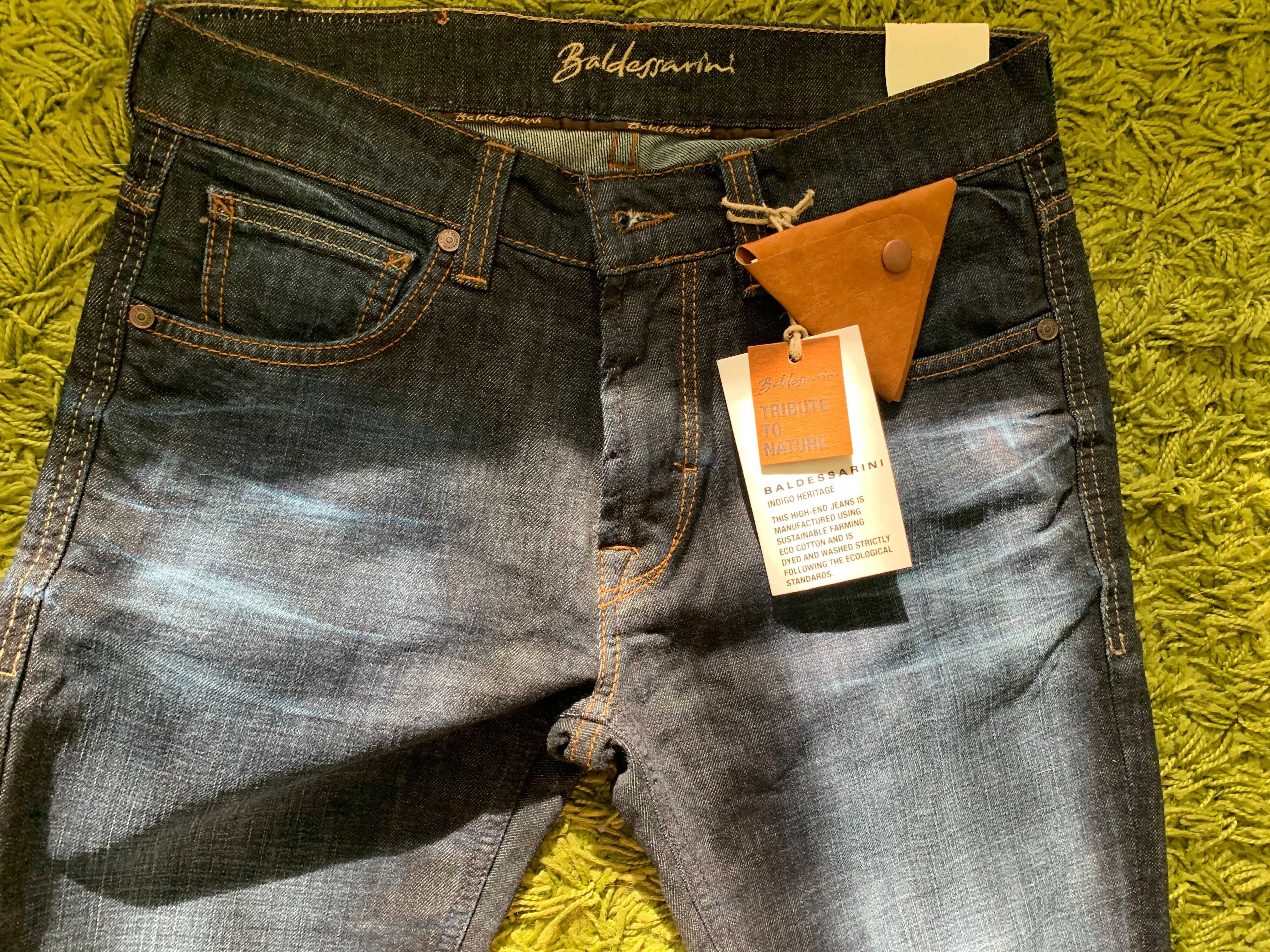 нові чоловічі джинси BALDESSARINI