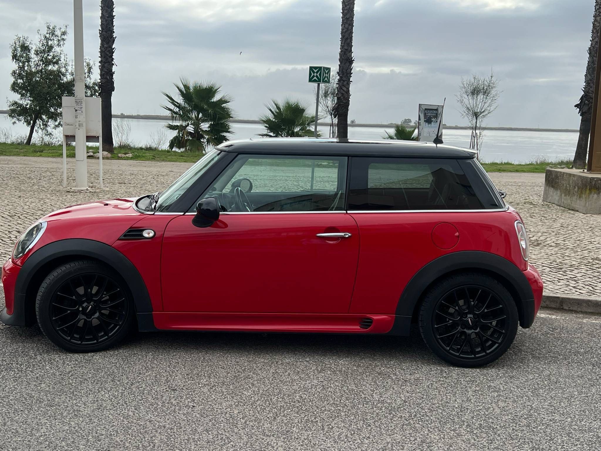 MINI Cooper 1.6 D