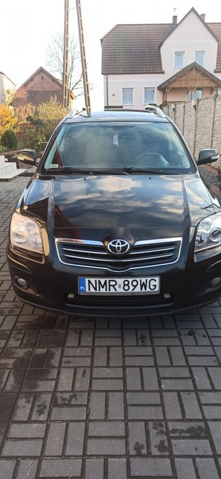 Sprzedam Toyota Avensis