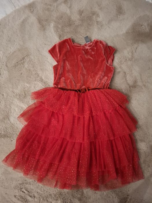 Śliczna sukienka świąteczna