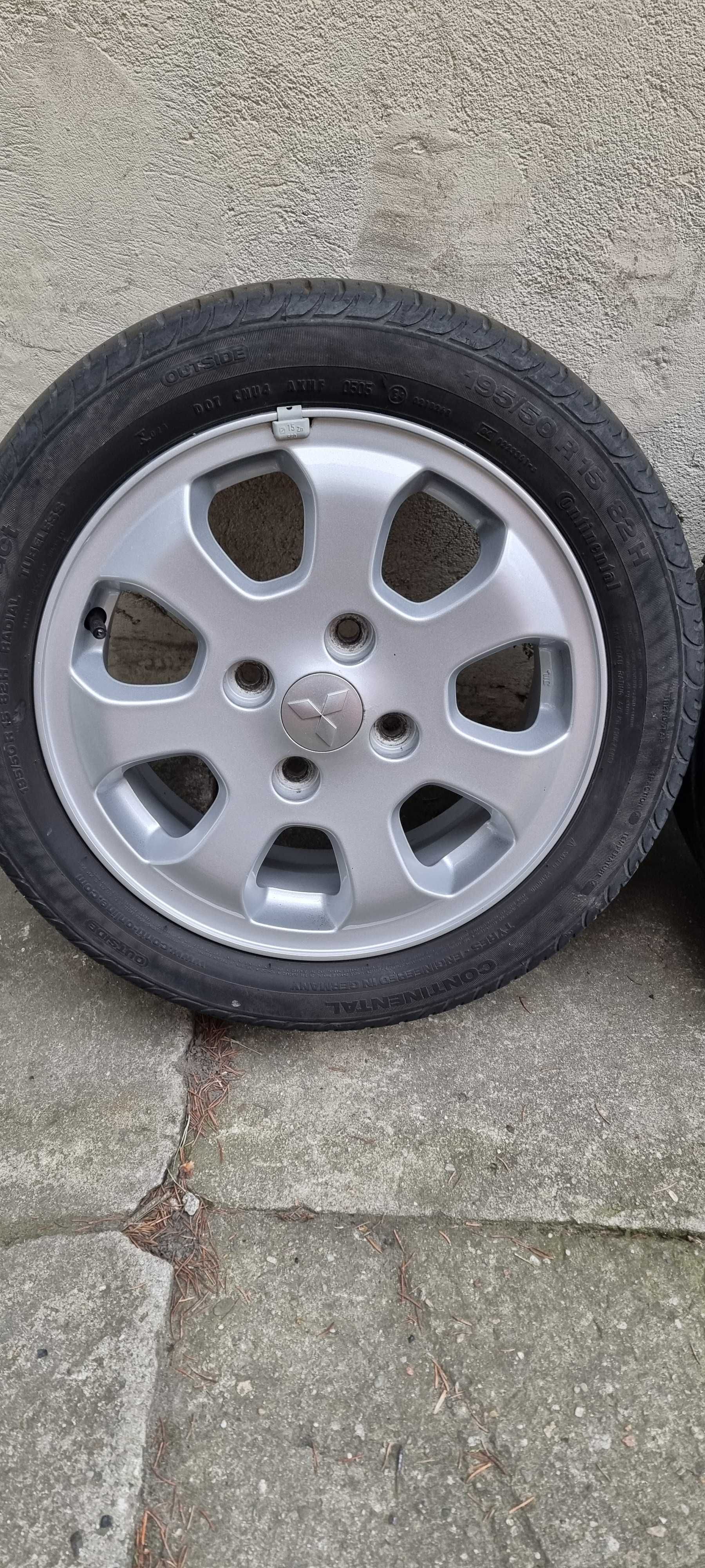 Alufelgi mitsubishi 15 6Jx15 4x114,3 ET46 otwór 67,1 - komplet !!!