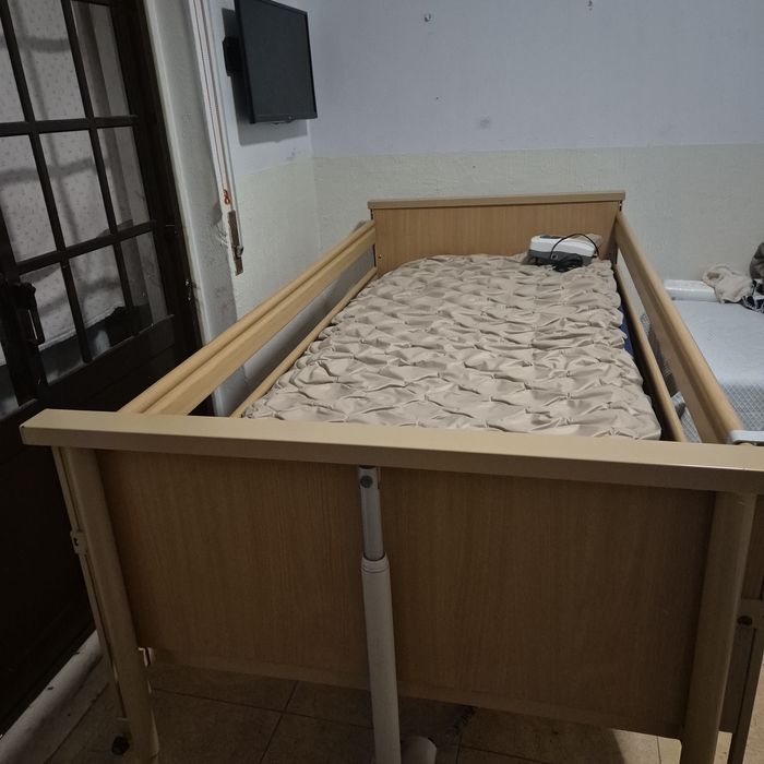 Cama articulada eletrica