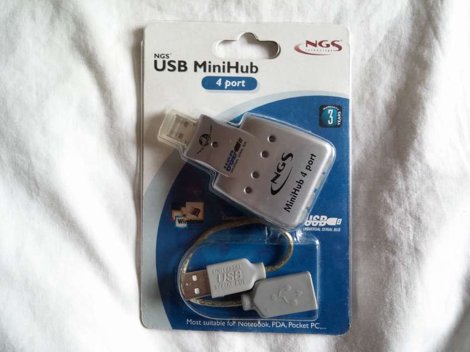 HUB com 4 portas USB como novo