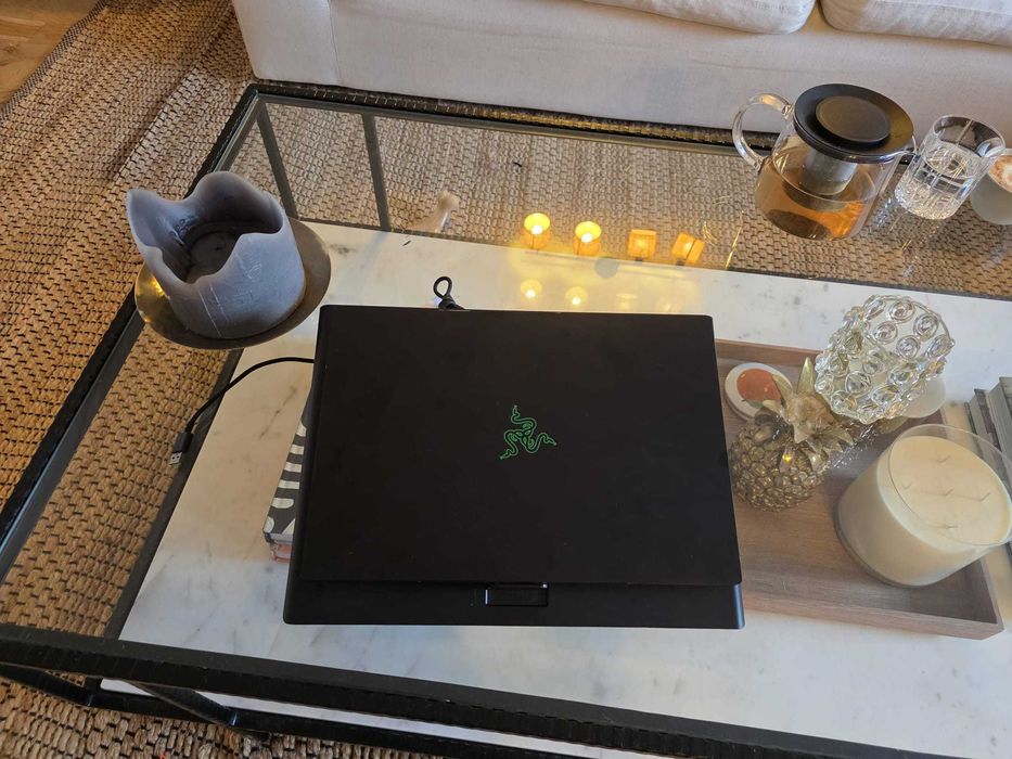 Razer Blade 16 - 4090 i9 14900HX