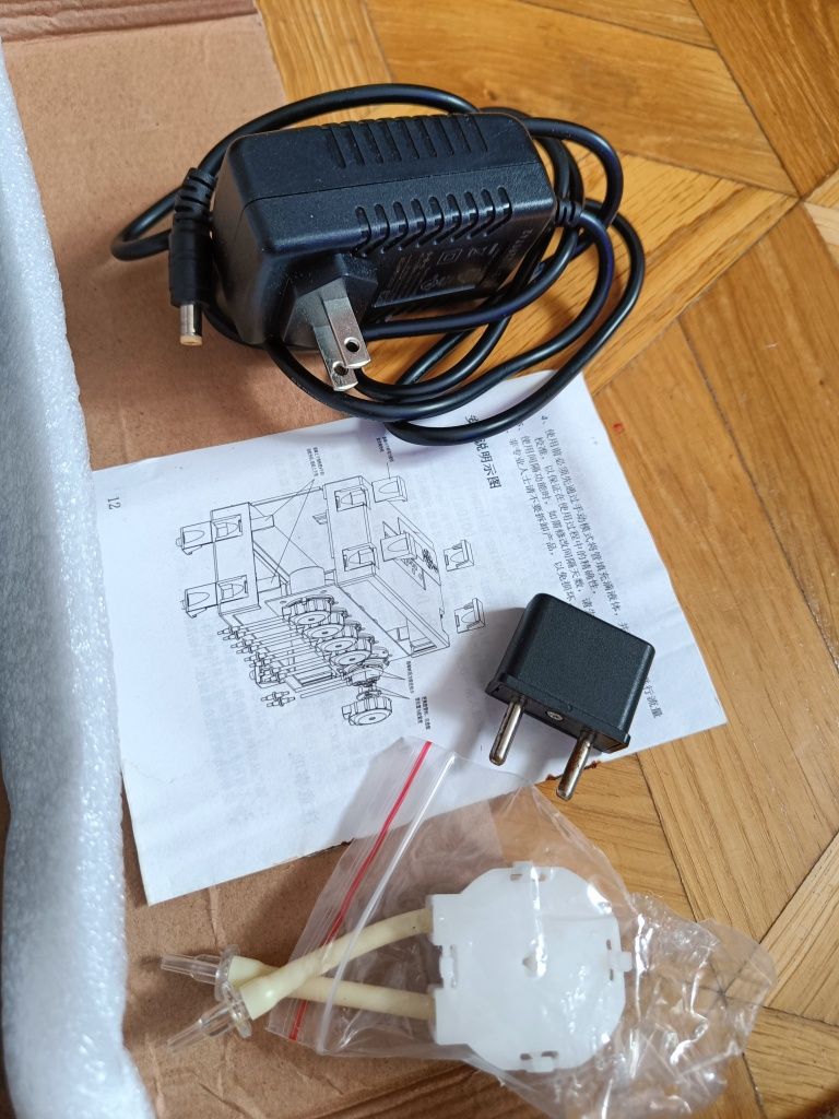 Pompa dozująca do akwarium morskiego jecod dp-5 Plus gratis baling 3x1