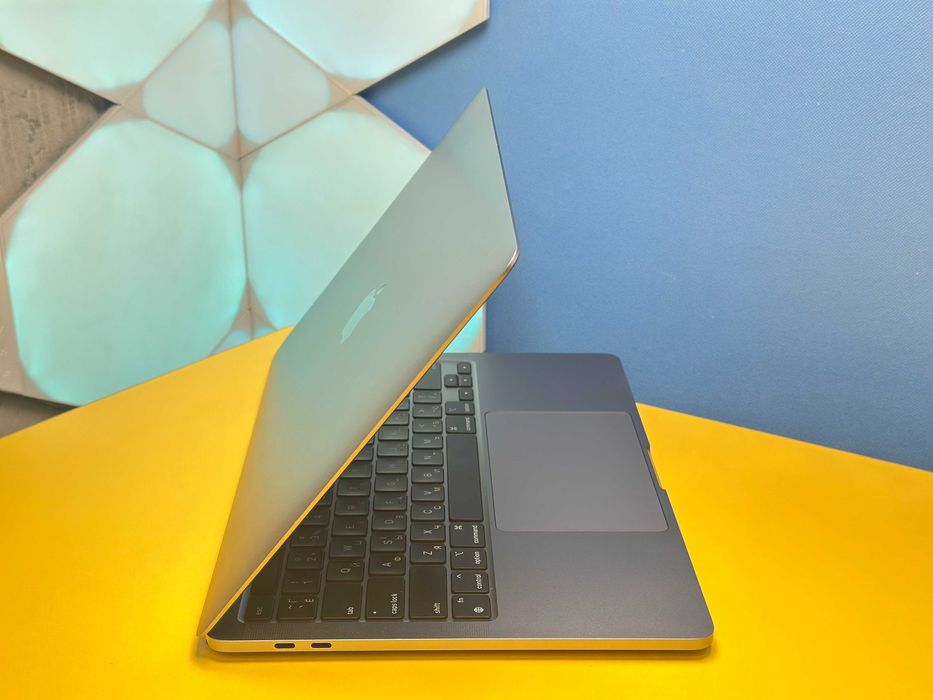 Ноутбук Apple MacBook Pro 13" Space Gray MYD92(143659) Б/У З ГАРАНТІЄЮ