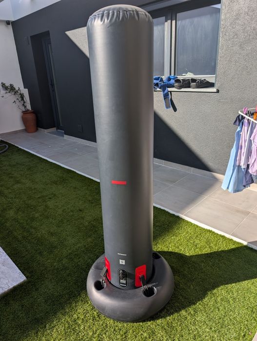 Saco de boxe insuflável Decathlon Outshock 100