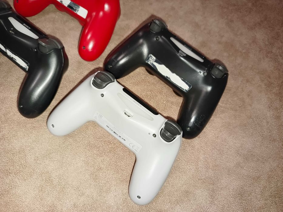 Opигинaльный геймпад/джойстик Sony DualShock 4 V2 для PS4 и PC