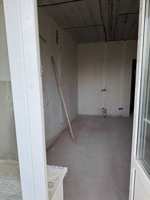 Квартира з частковим ремонтом по ТОП ціні 40 м2