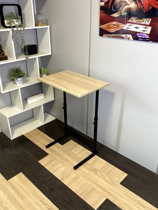 Стіл з регулюванням висоти, столик для работы, приліжковий столик