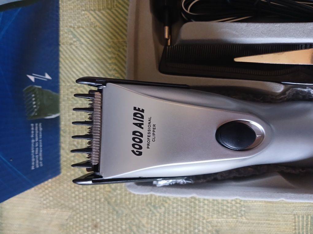 Машинка для стрижки триммер Good Aide Hair Clipper