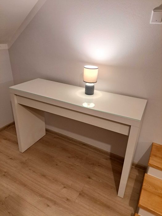 Toaletka ikea biała toaletka ikea białe biurko