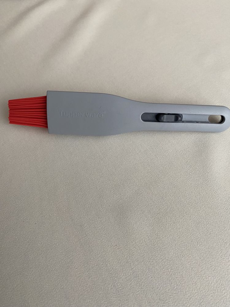 Pędzelek silikonowy tupperware